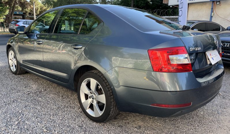 
								SKODA | OCTAVIA | 2018 completo									