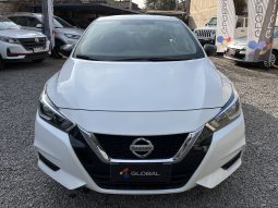 Nissan Versa — foto 20 de 40