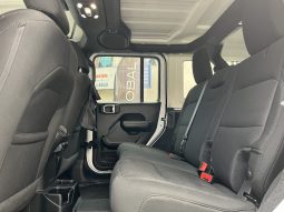 Jeep Wrangler — foto 34 de 40