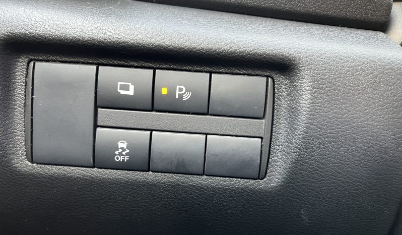 Nissan Versa — foto 15 de 40