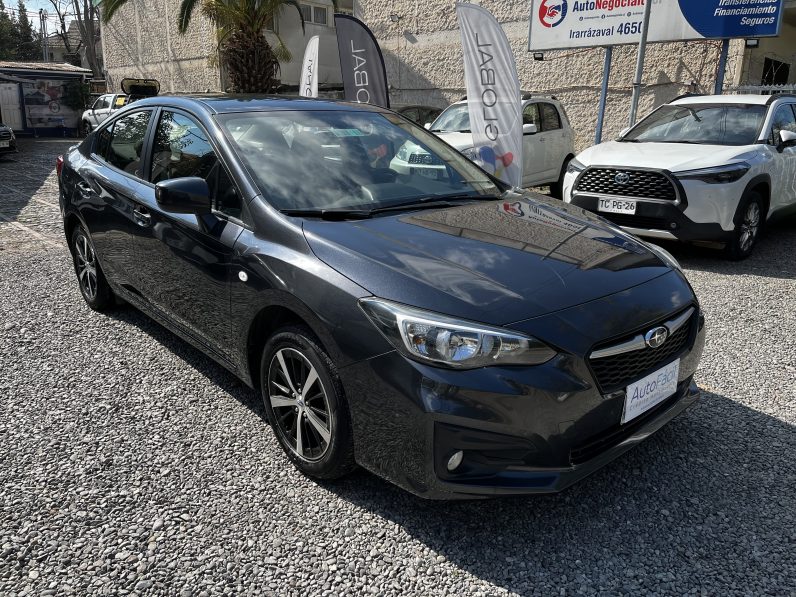 Subaru Impreza — foto 20 de 40