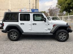 Jeep Wrangler — foto 27 de 40