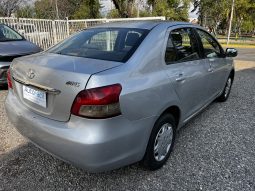 Toyota Yaris — foto 22 de 40