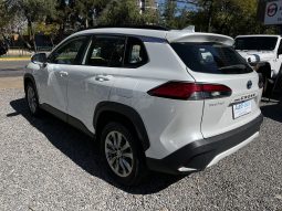 Toyota Corolla Cross — foto 22 de 40