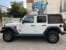 Jeep Wrangler — foto 31 de 40