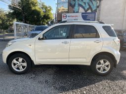Toyota Rush — foto 18 de 40