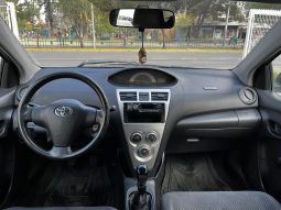 Toyota Yaris — foto 27 de 40