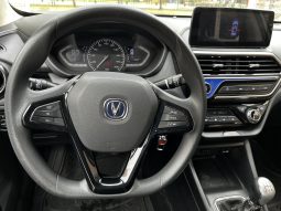 Changan Alsvin | 2022 — foto 35 de 40